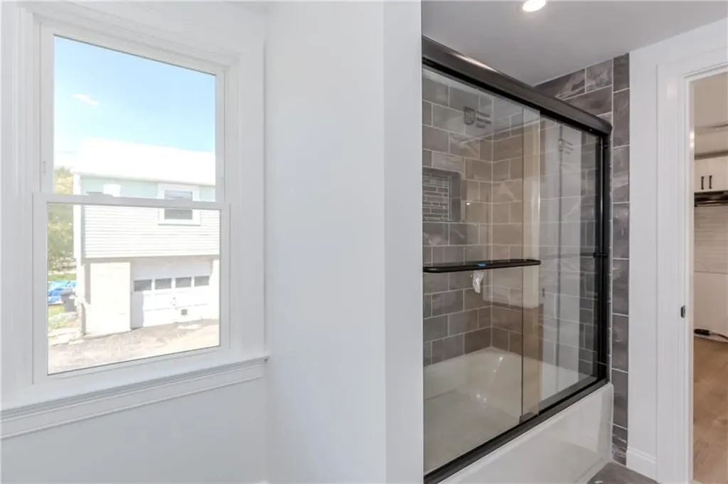 19 Leigh Road Cumberland RI 02864