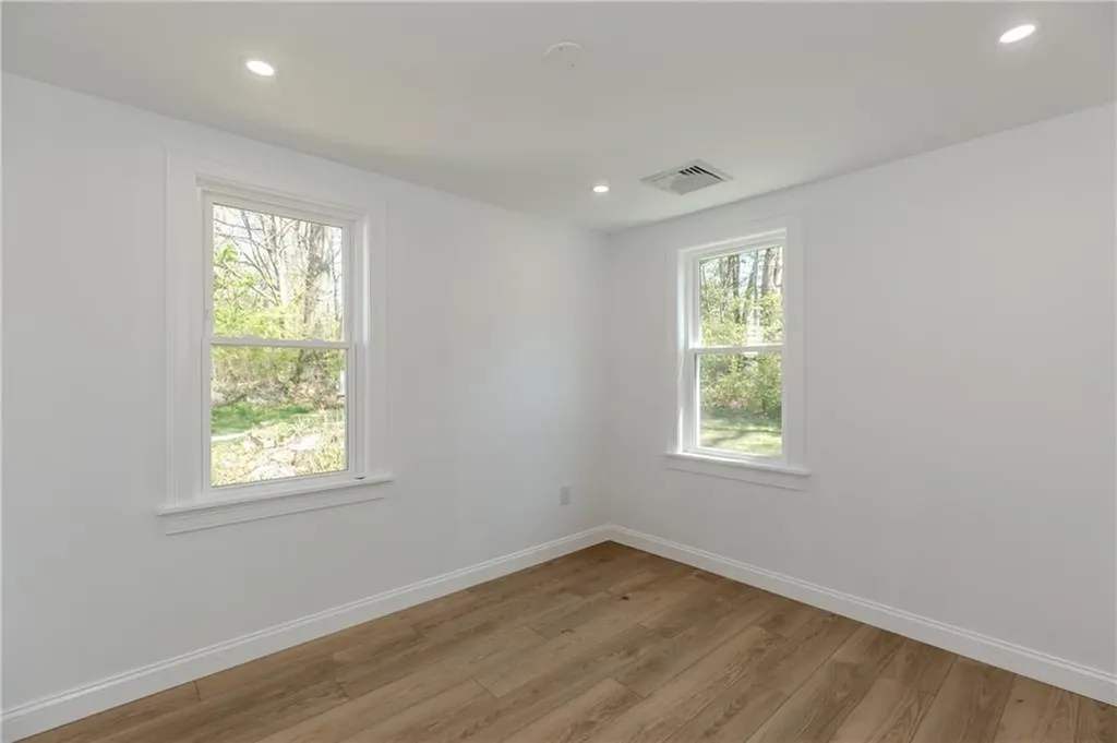 19 Leigh Road Cumberland RI 02864