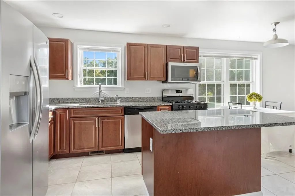 3070 Diamond Hill Road Cumberland RI 02864