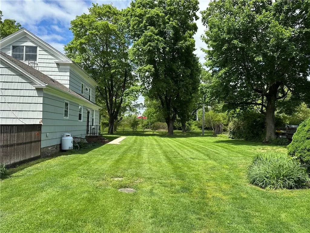 3560 Kingstown Road South Kingstown RI 02892