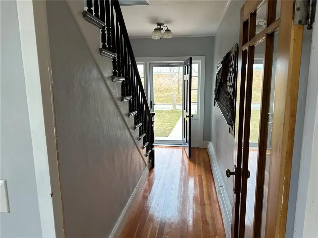 3560 Kingstown Road South Kingstown RI 02892