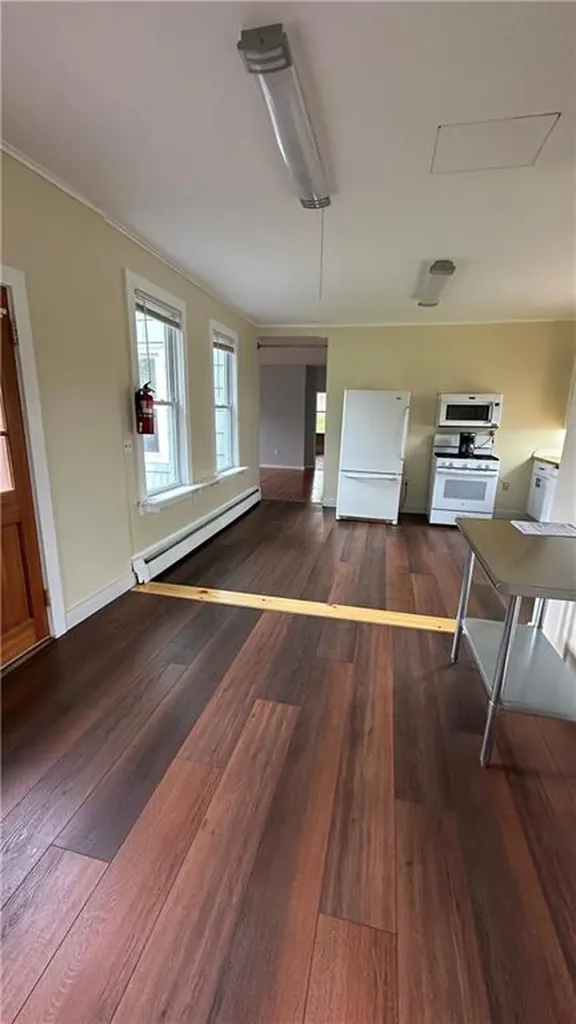 3560 Kingstown Road South Kingstown RI 02892