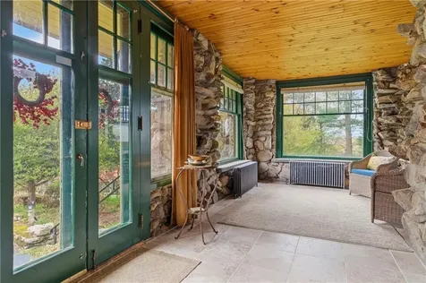 10 Hamilton Hill Glocester RI 02829