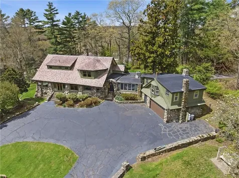 10 Hamilton Hill Glocester RI 02829
