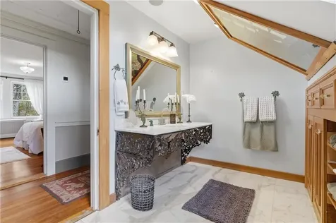 10 Hamilton Hill Glocester RI 02829