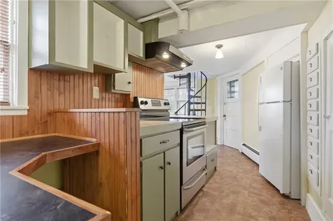 10 Hamilton Hill Glocester RI 02829