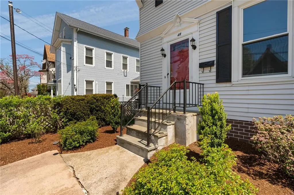 48 Waldo Street Pawtucket RI 02860