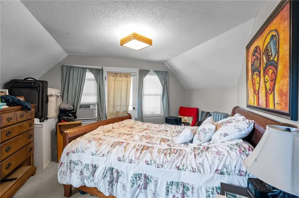 48 Waldo Street Pawtucket RI 02860