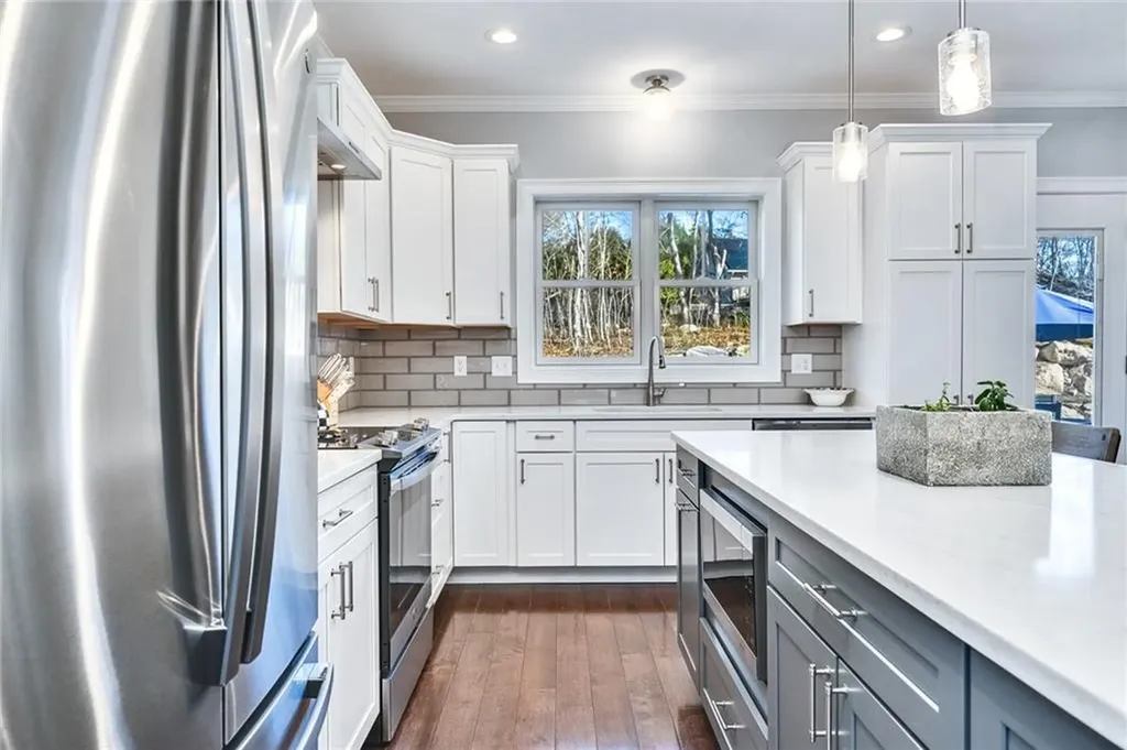 15 Blue Heron Drive Westerly RI 02891