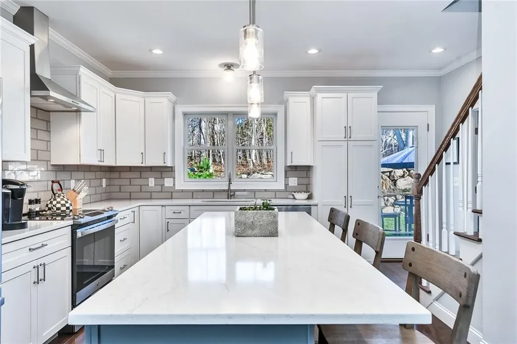 15 Blue Heron Drive Westerly RI 02891