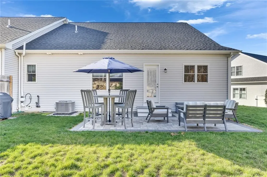 15 Blue Heron Drive Westerly RI 02891