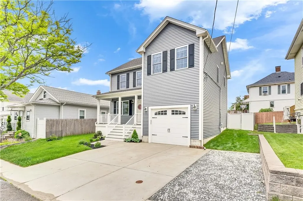 239 Mauran Avenue East Providence RI 02914