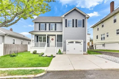 239 Mauran Avenue East Providence RI 02914
