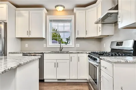 239 Mauran Avenue East Providence RI 02914