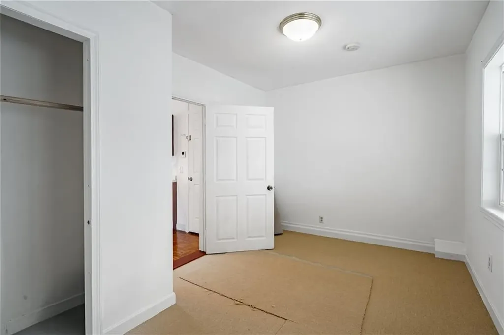 21 Lilac Street Pawtucket RI 02860