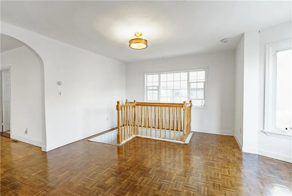 21 Lilac Street Pawtucket RI 02860