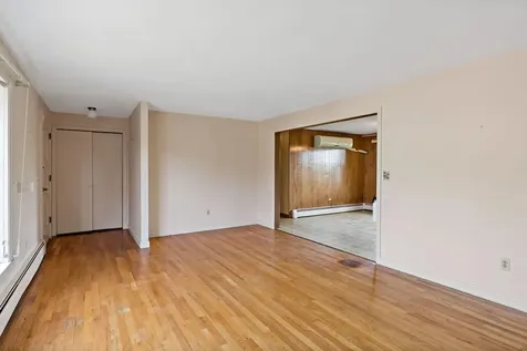 85 Sunset Avenue Providence RI 02909