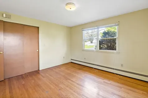 85 Sunset Avenue Providence RI 02909