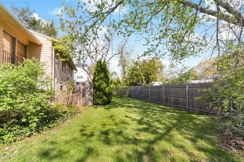 85 Sunset Avenue Providence RI 02909