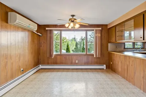 85 Sunset Avenue Providence RI 02909