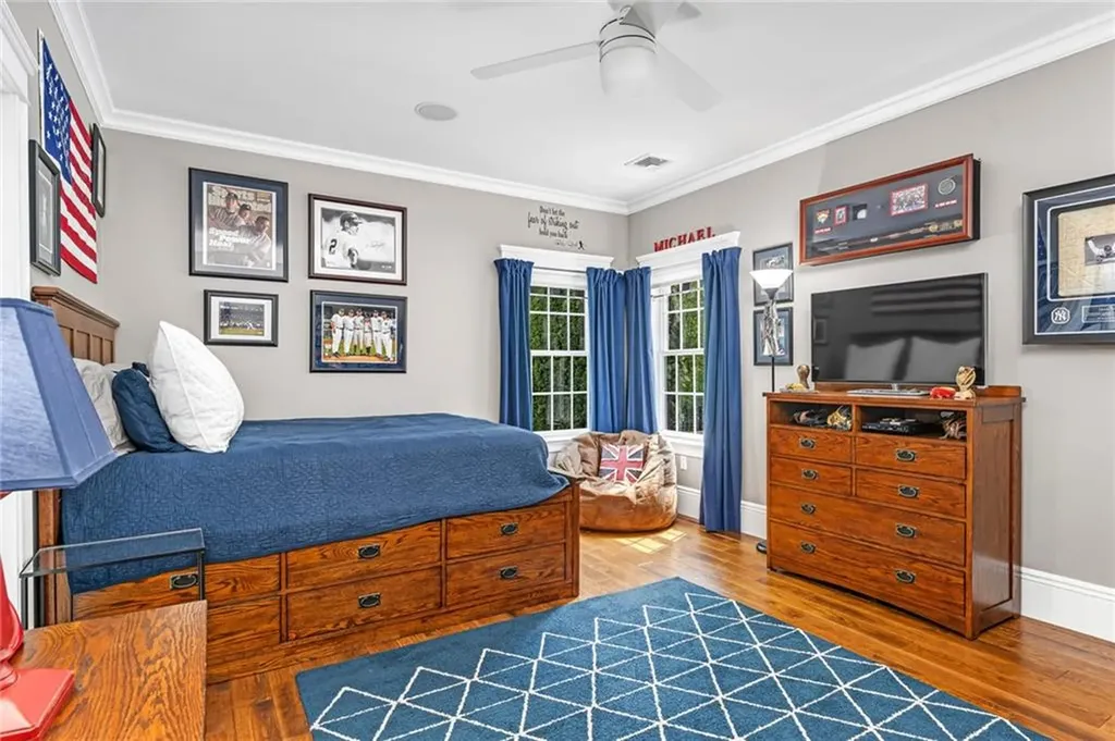45 Briarbrooke Lane Cranston RI 02921