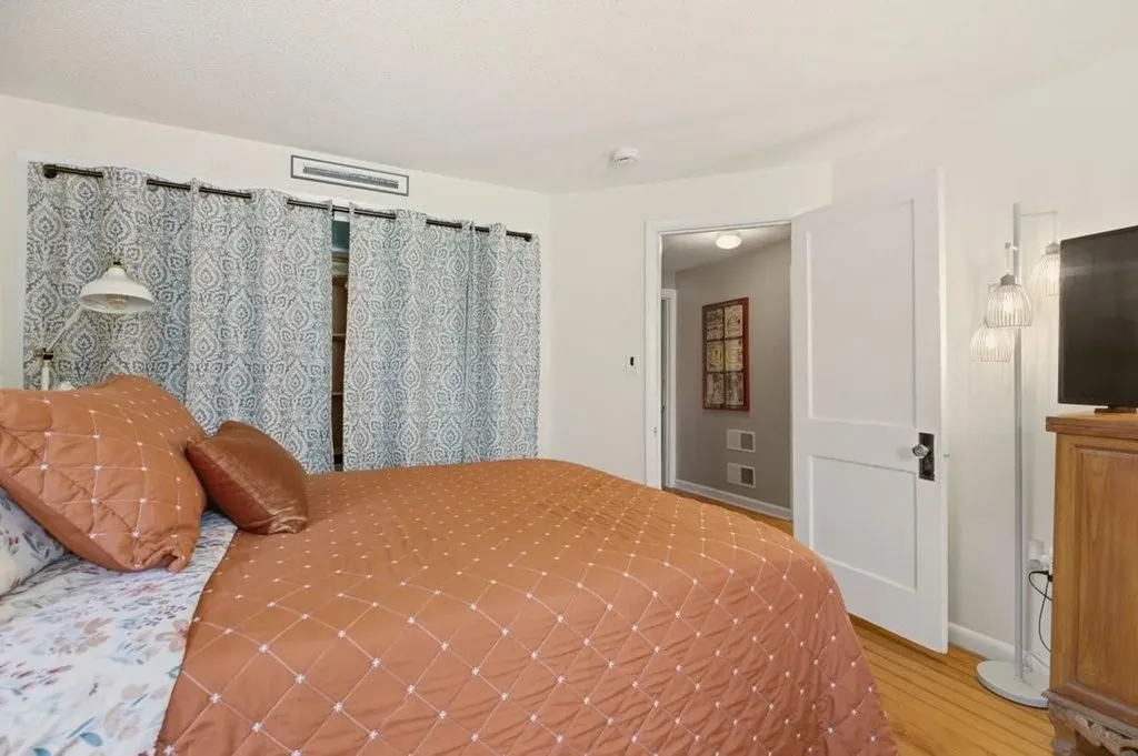 85 Highland Avenue Portsmouth RI 02871