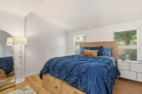 85 Highland Avenue Portsmouth RI 02871