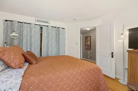 85 Highland Avenue Portsmouth RI 02871