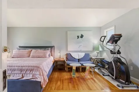 85 Highland Avenue Portsmouth RI 02871