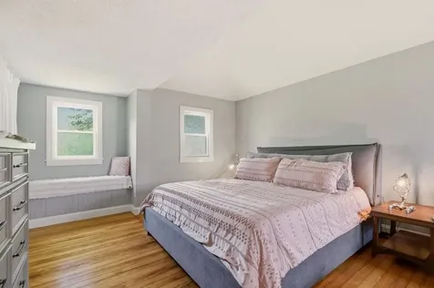 85 Highland Avenue Portsmouth RI 02871
