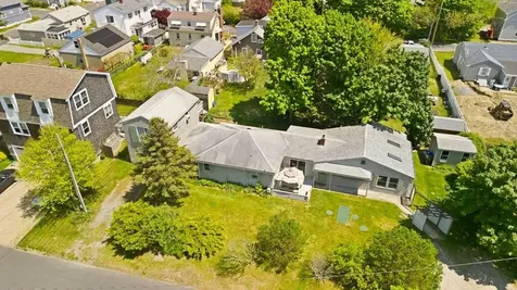 85 Highland Avenue Portsmouth RI 02871