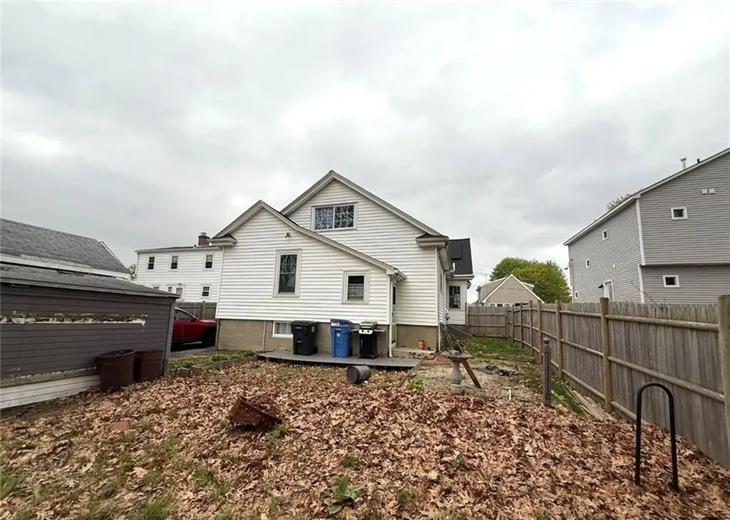 32 Hopkins Terrace Cumberland RI 02864