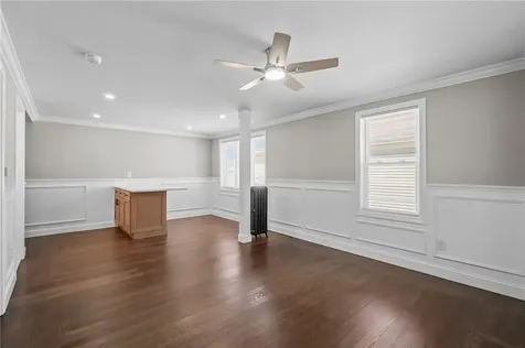 98 James Street East Providence RI 02914