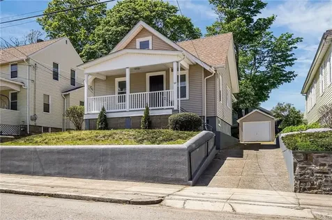 98 James Street East Providence RI 02914