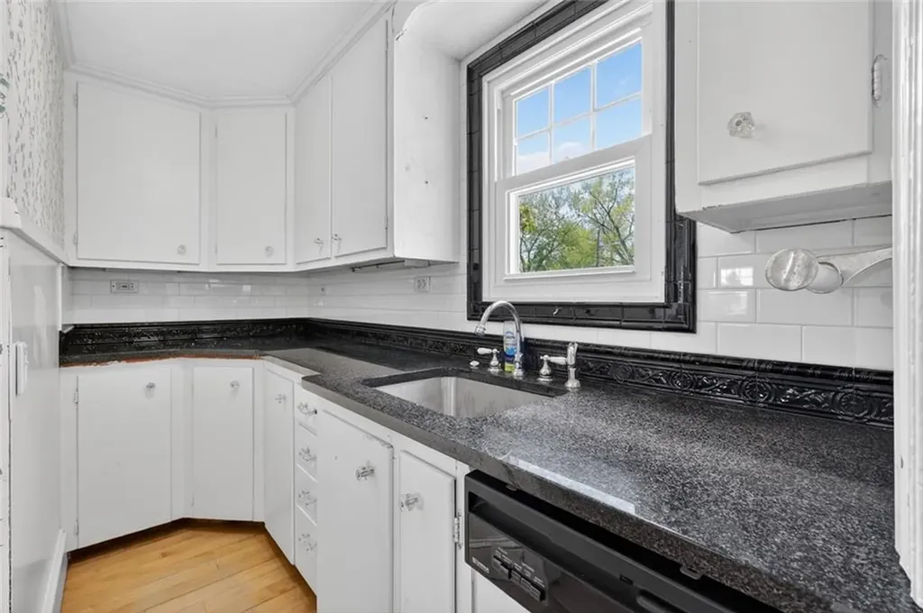 7 Allard Street Warwick RI 02889