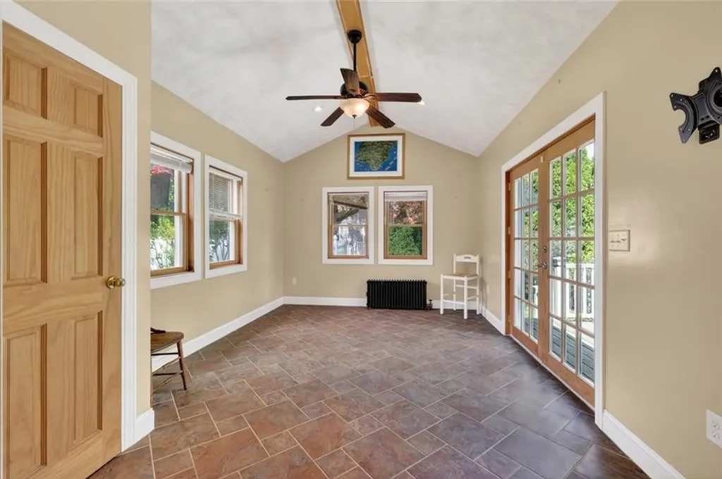 7 Allard Street Warwick RI 02889