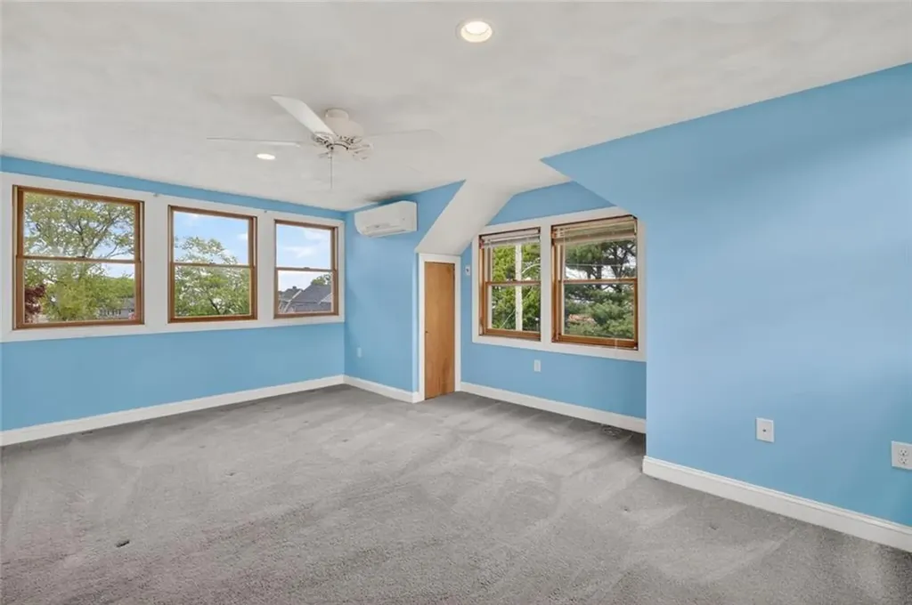 7 Allard Street Warwick RI 02889