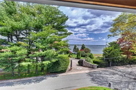 7 Allard Street Warwick RI 02889