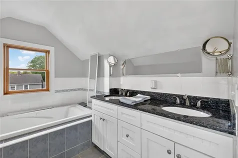 7 Allard Street Warwick RI 02889