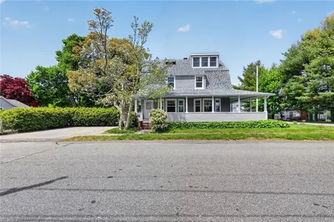 7 Allard Street Warwick RI 02889
