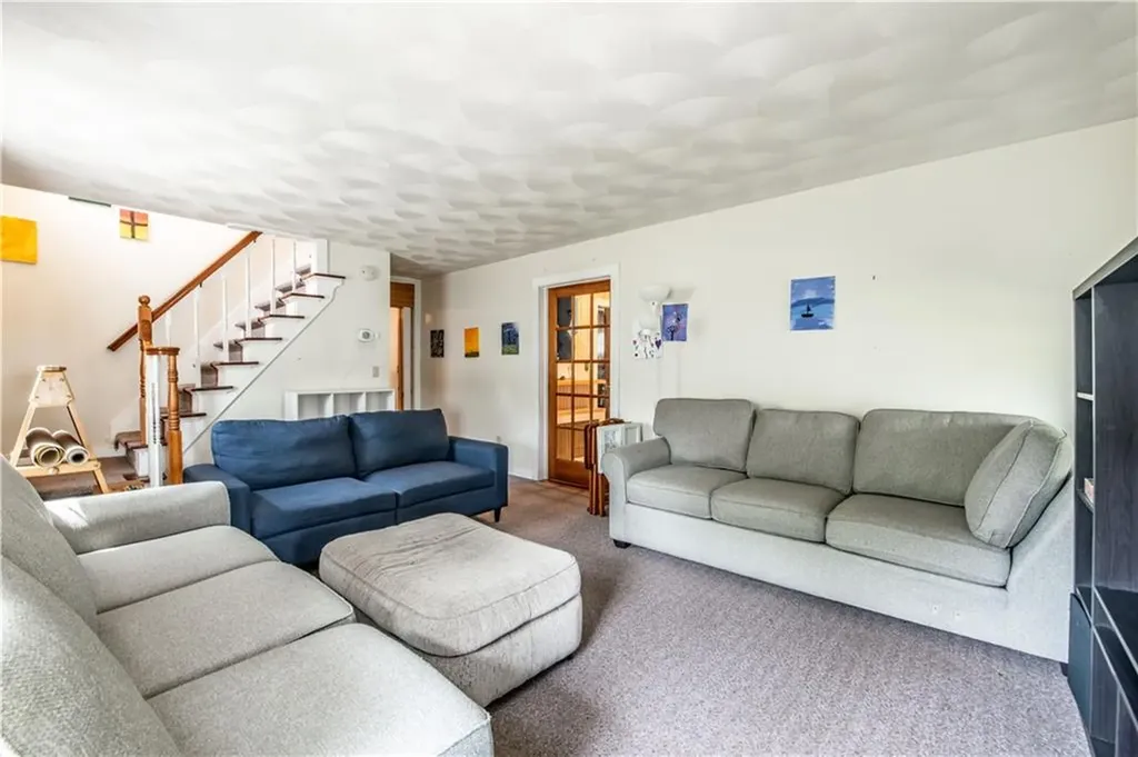 3428 West Shore Road Warwick RI 02886