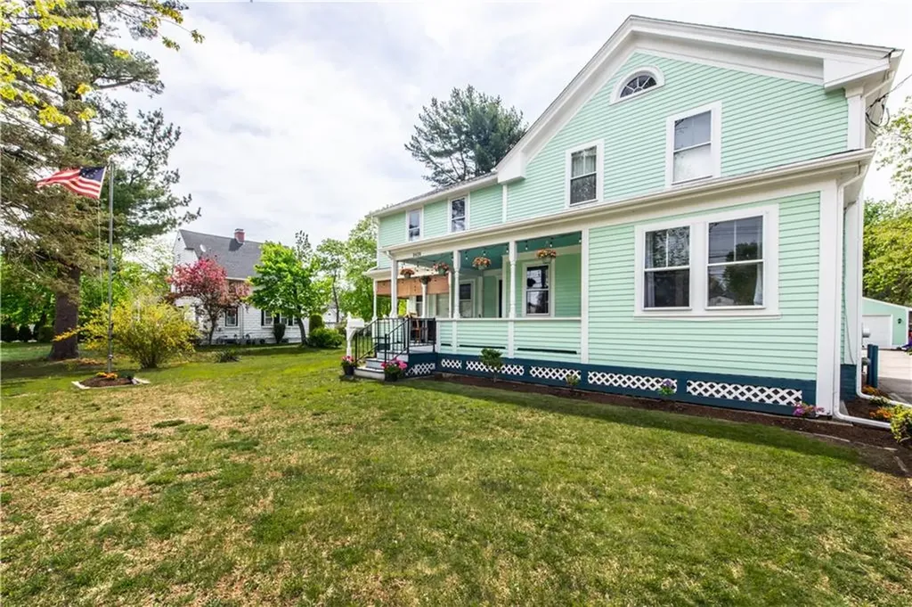 3428 West Shore Road Warwick RI 02886