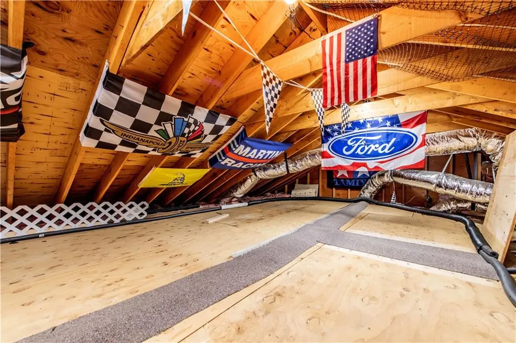 3428 West Shore Road Warwick RI 02886