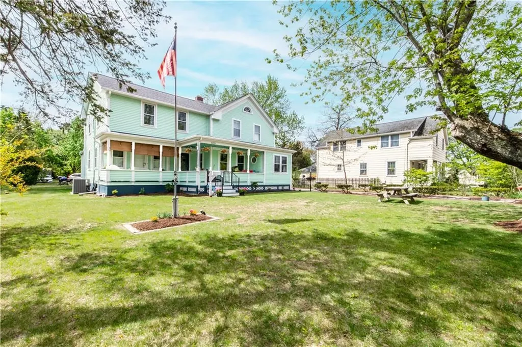 3428 West Shore Road Warwick RI 02886