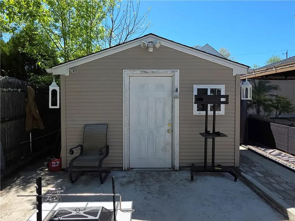 150 Woodbury Street Pawtucket RI 02861