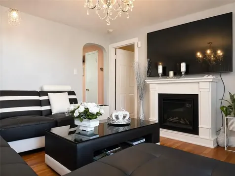 150 Woodbury Street Pawtucket RI 02861