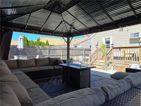 150 Woodbury Street Pawtucket RI 02861