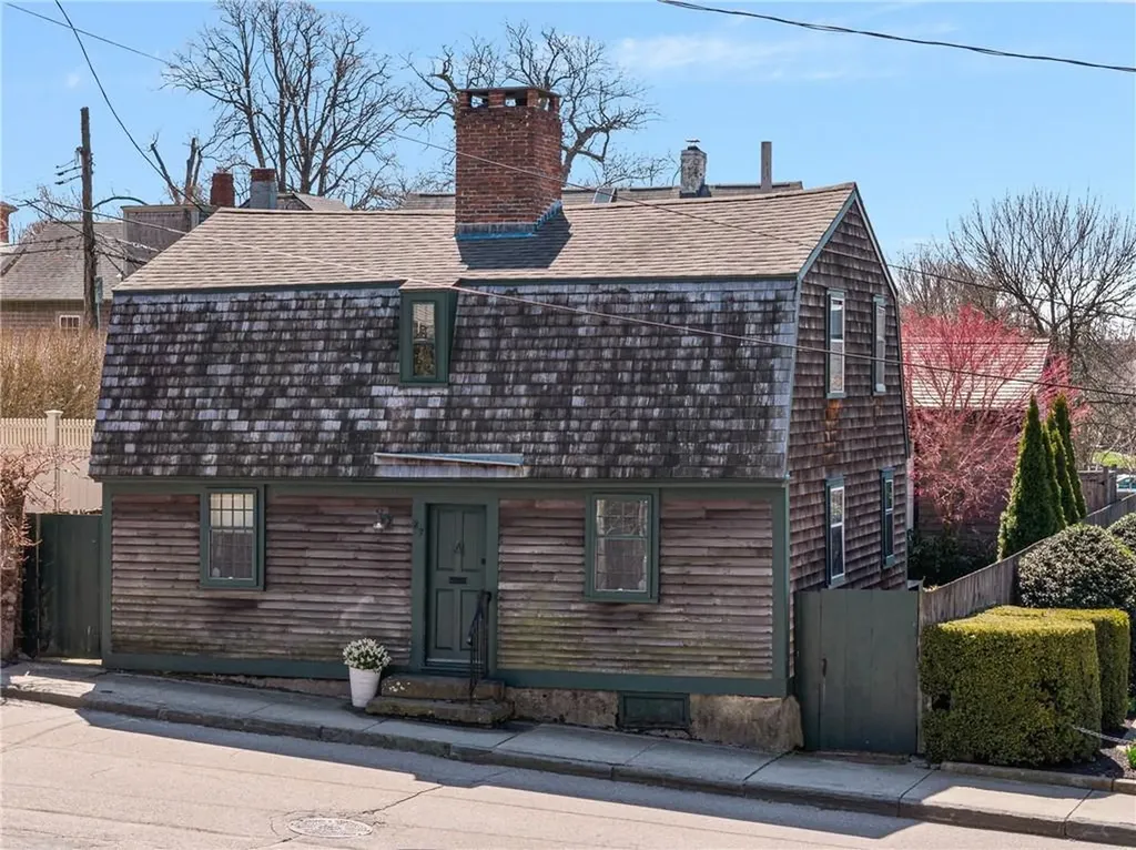 27 William Street Newport RI 02840