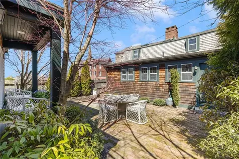 27 William Street Newport RI 02840