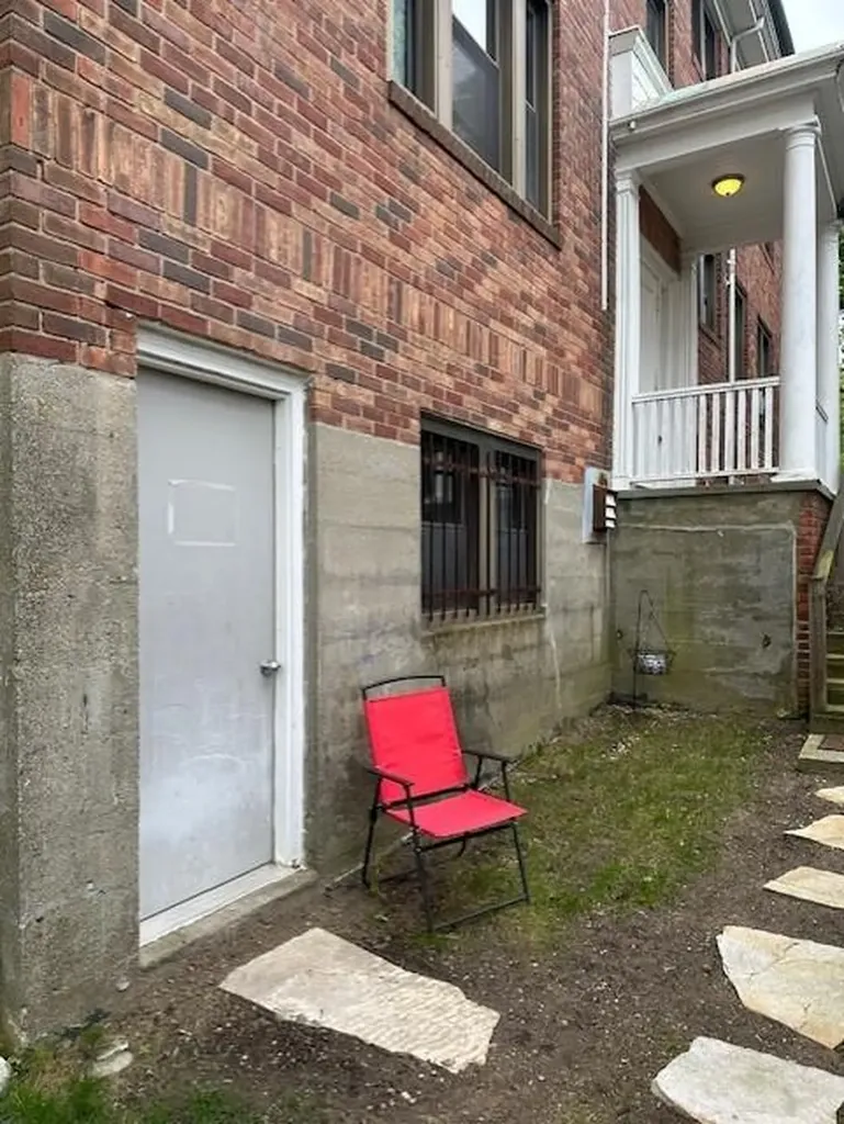 58 60 Taft Avenue Providence RI 02906